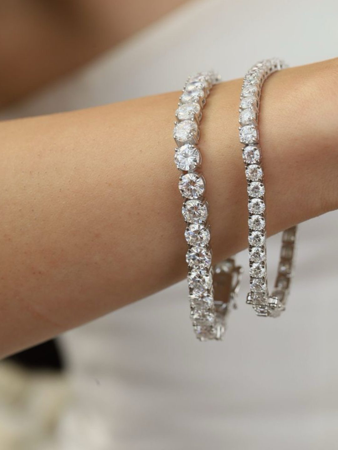 Tennis bracelet